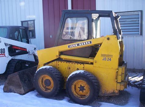 j24 skid steer specs|john deere skid steer loader.